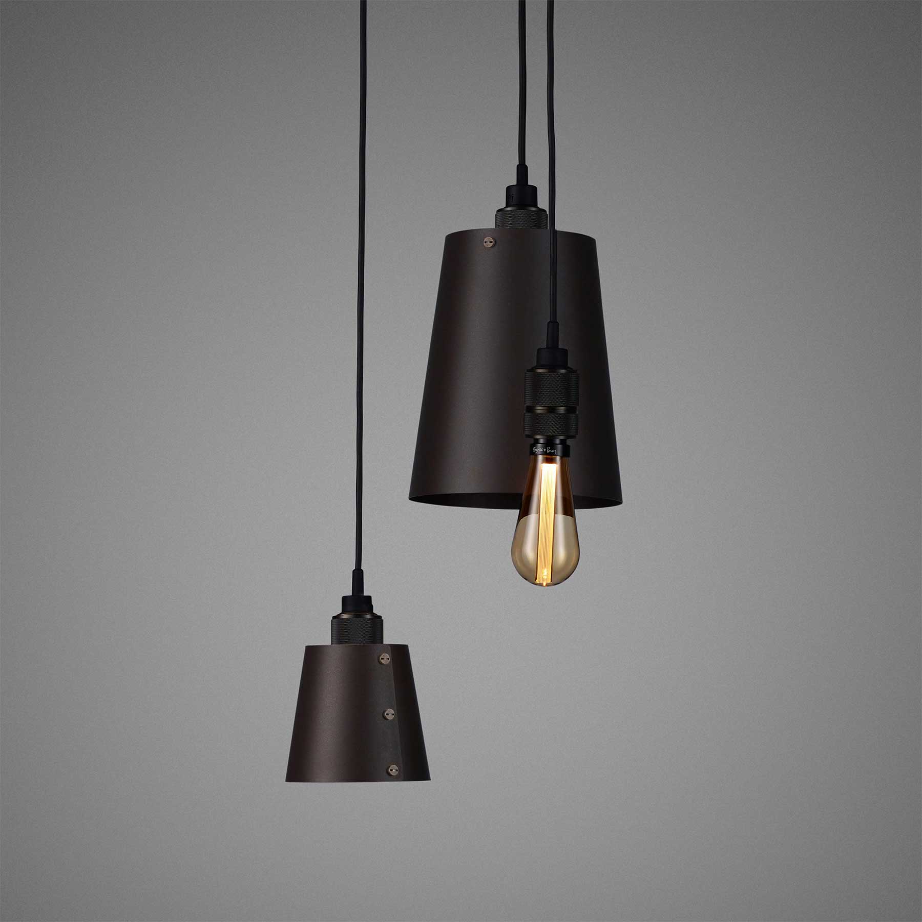 Buster & Punch HOOKED Mix E27 grafitové závěsné svítidlo