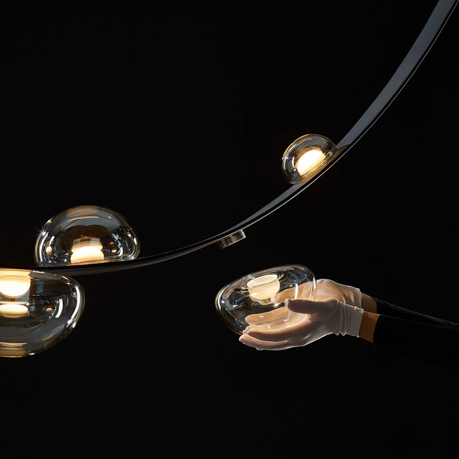 Bomma Dew Drops LED skleněné závěsné svítidlo
