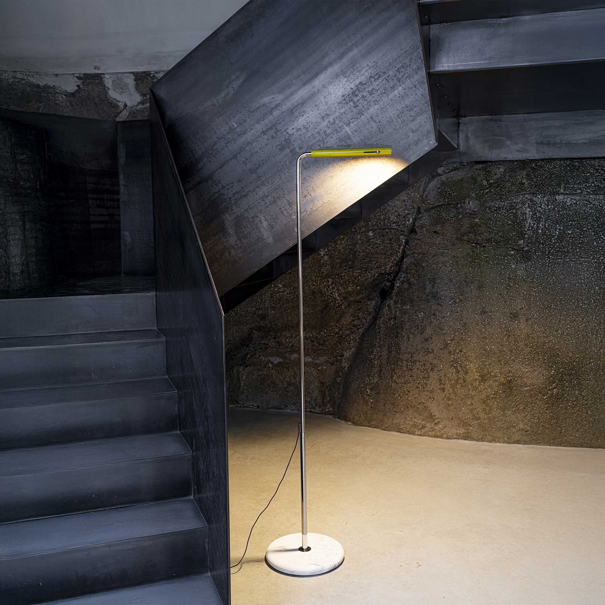 DCW éditions Mezzaluna LED