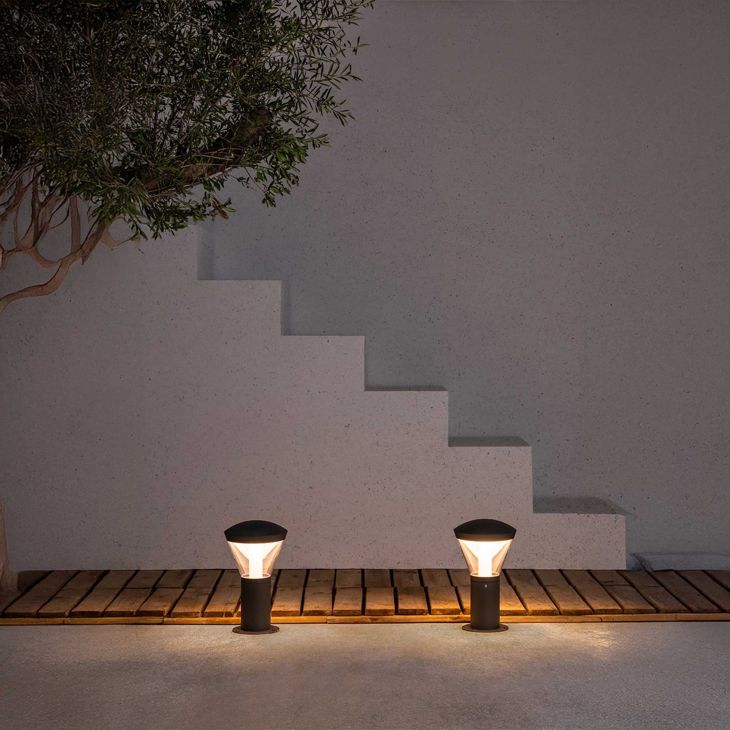 Faro Shelby LED-Säule Außenleuchte IP54