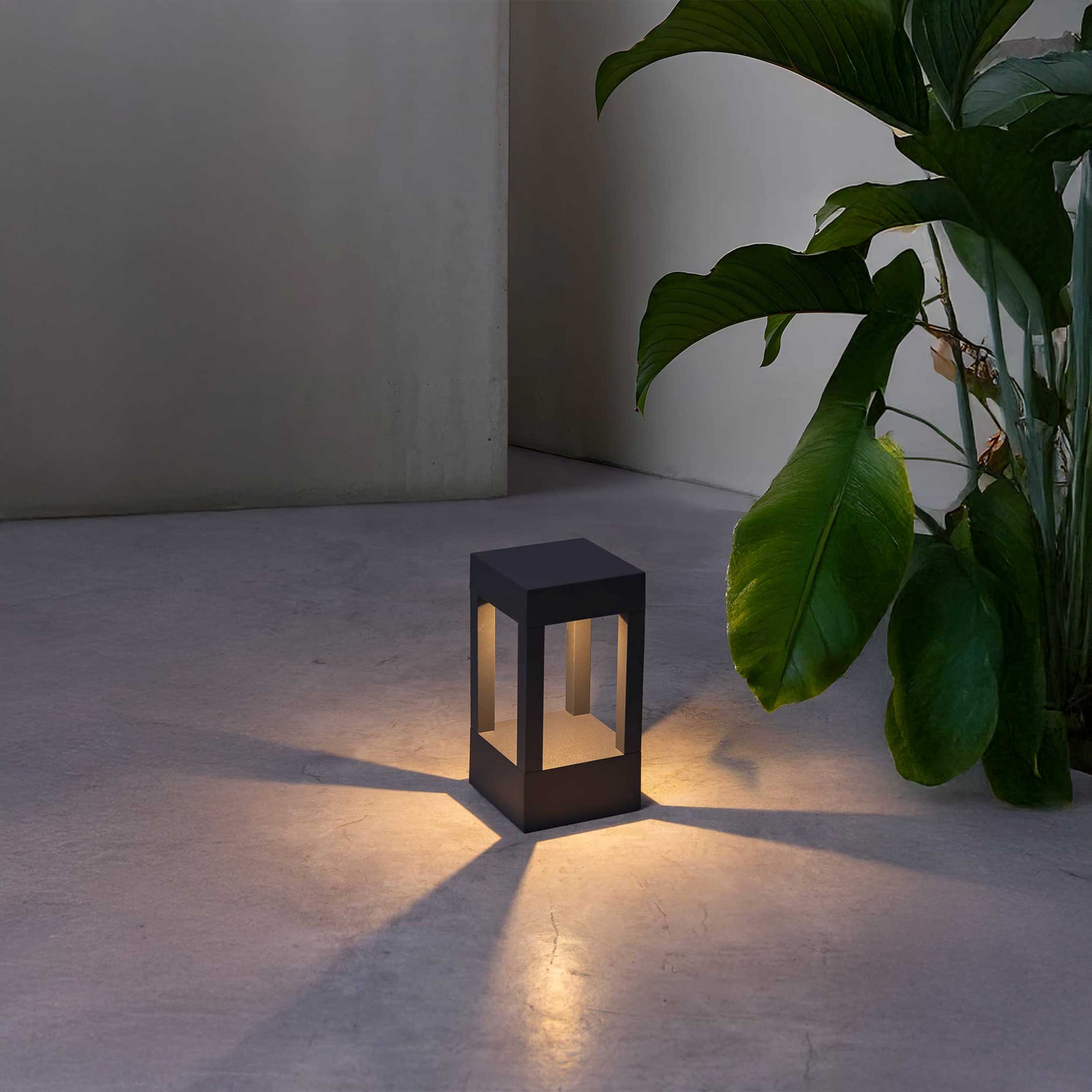 Faro Agra LED-Säule Außenleuchte IP55