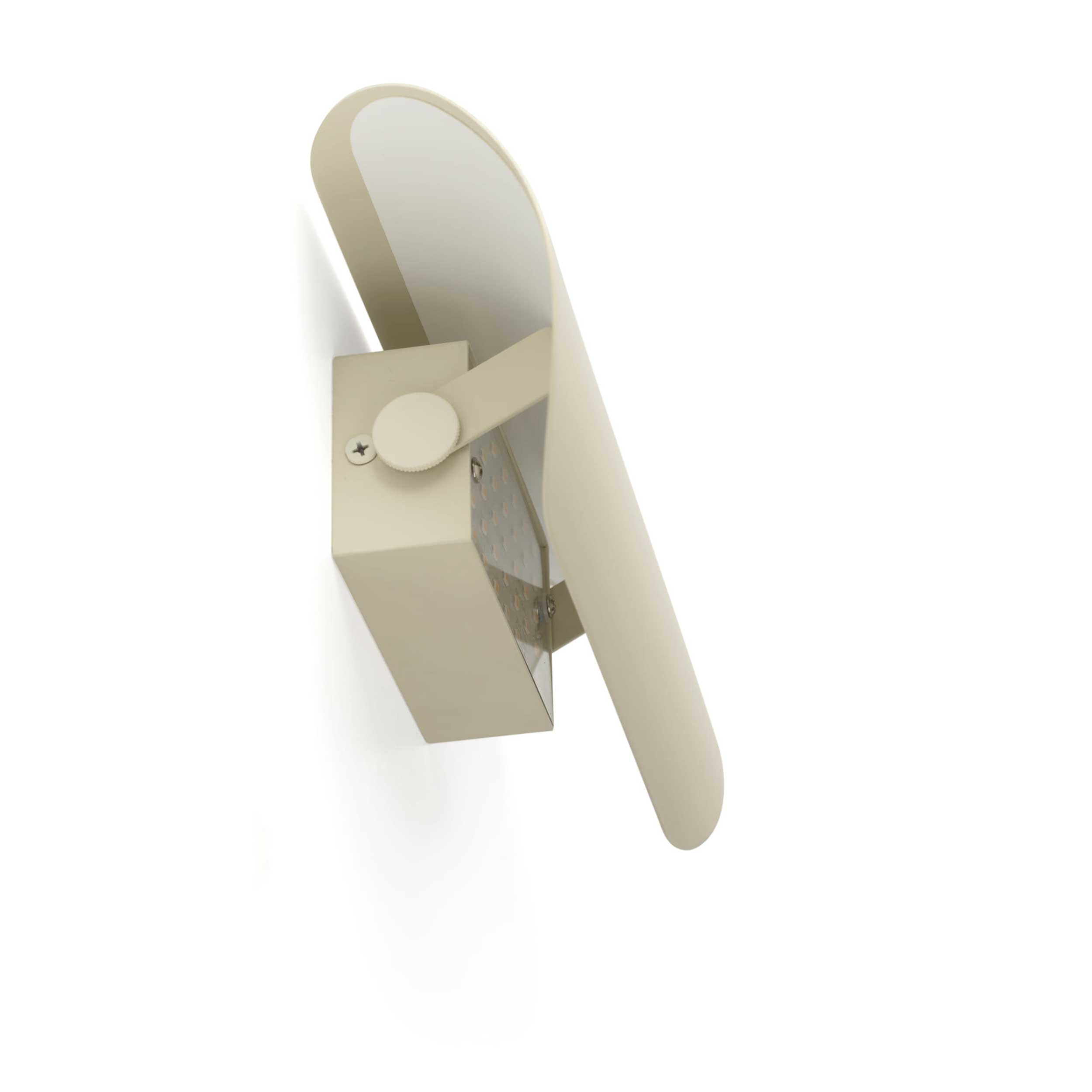 Faro Berni E27 wall light