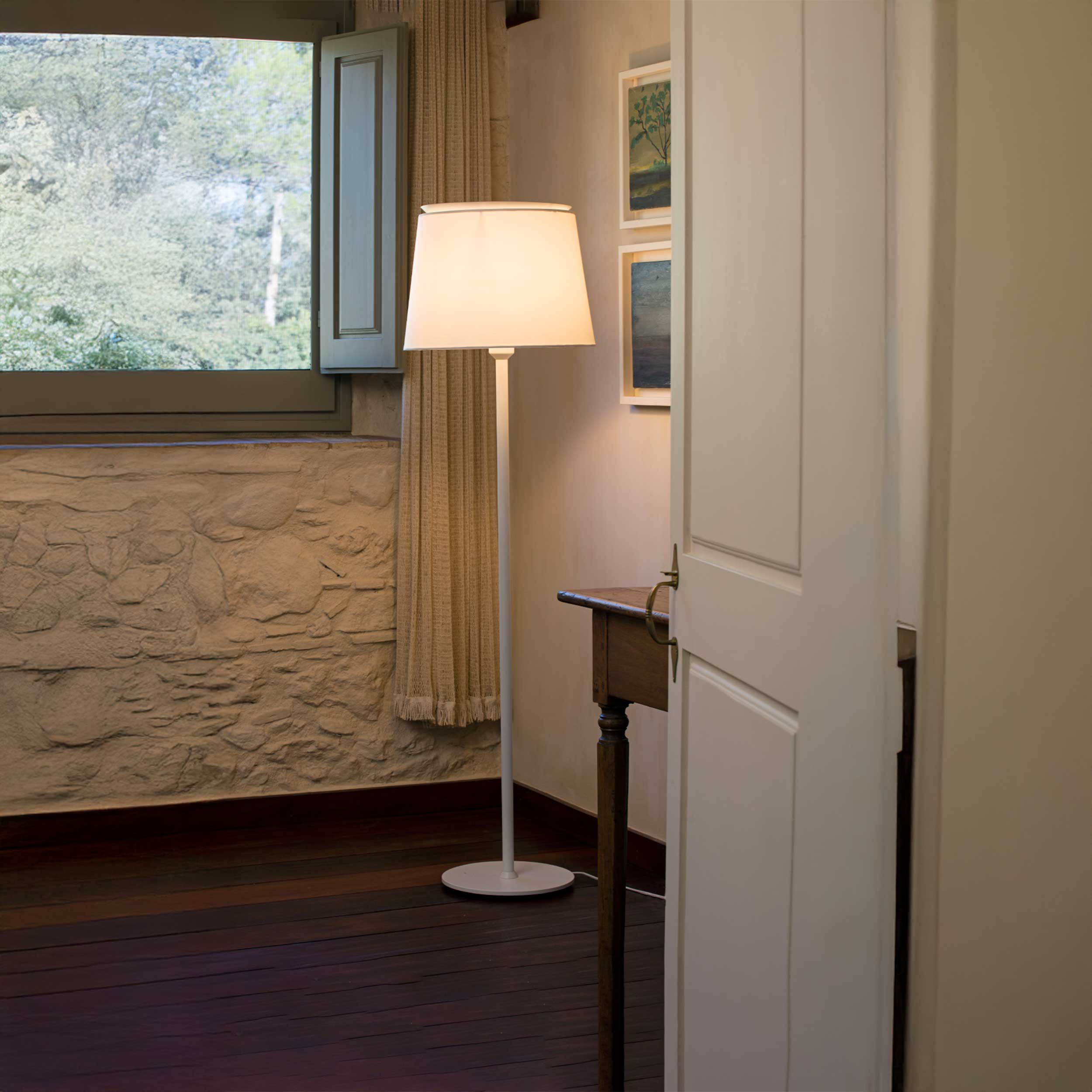 Faro Savoy E27 Stehleuchte