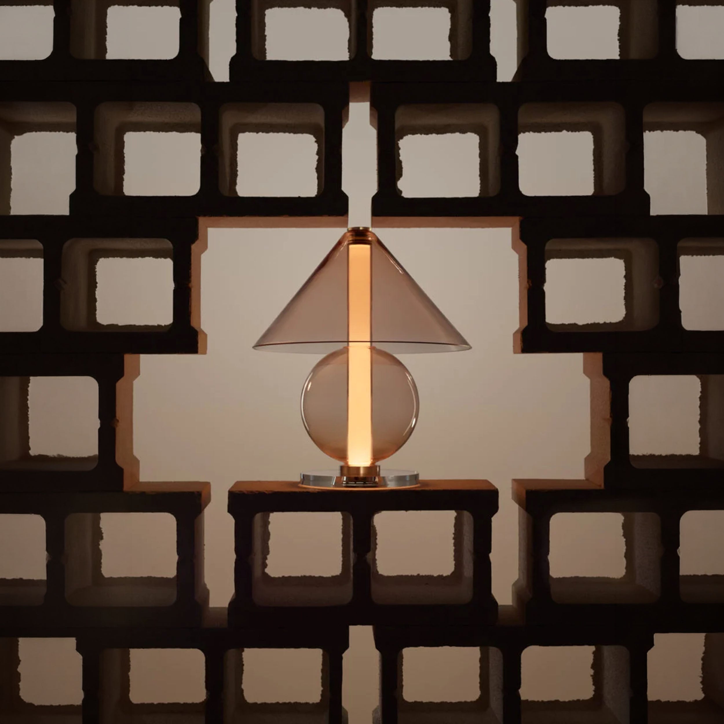 Marset Fragile LED Tischlampe