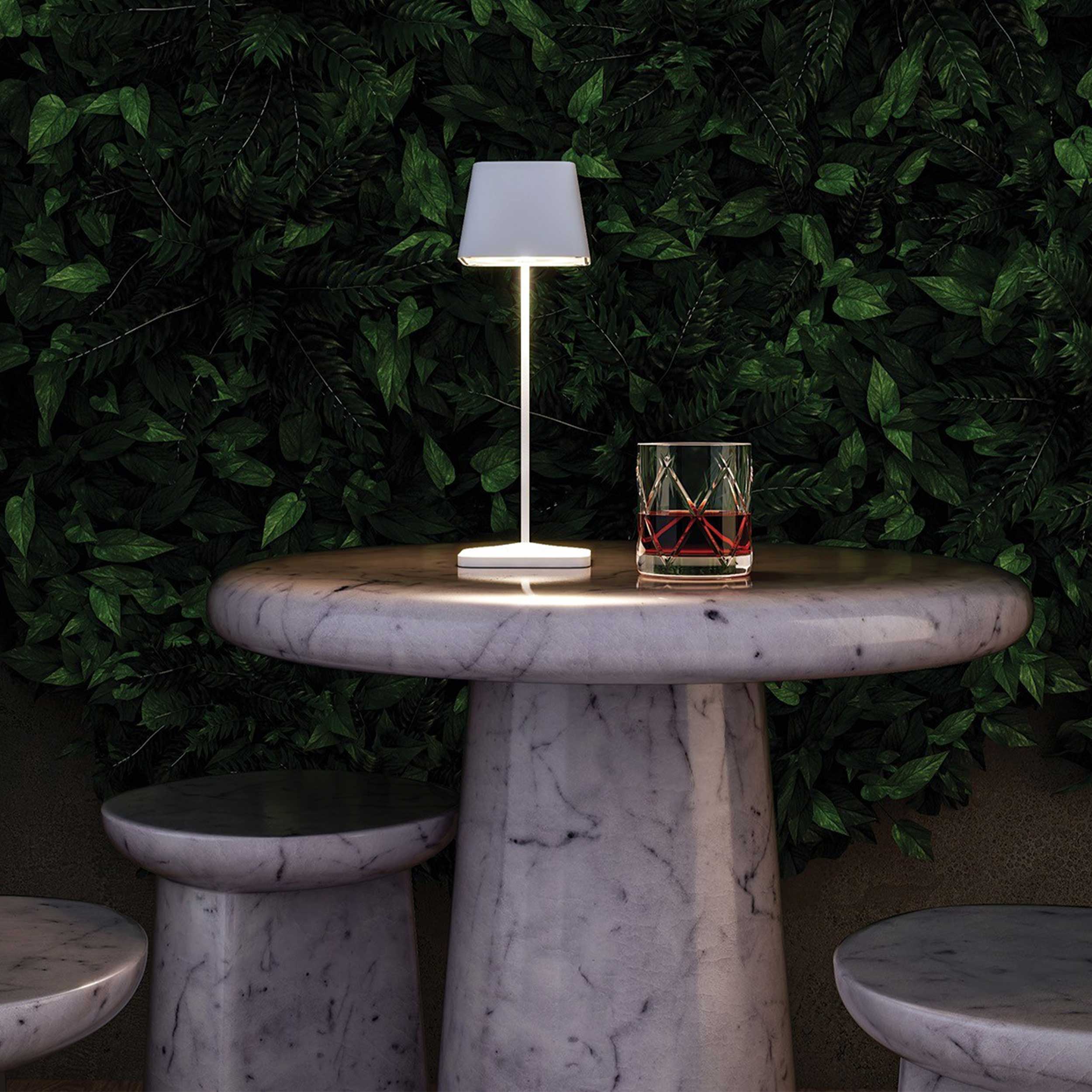 VK Light Opos LED tragbare Tischleuchte <i data-tl='ACE62D1B'>IP65 eckig