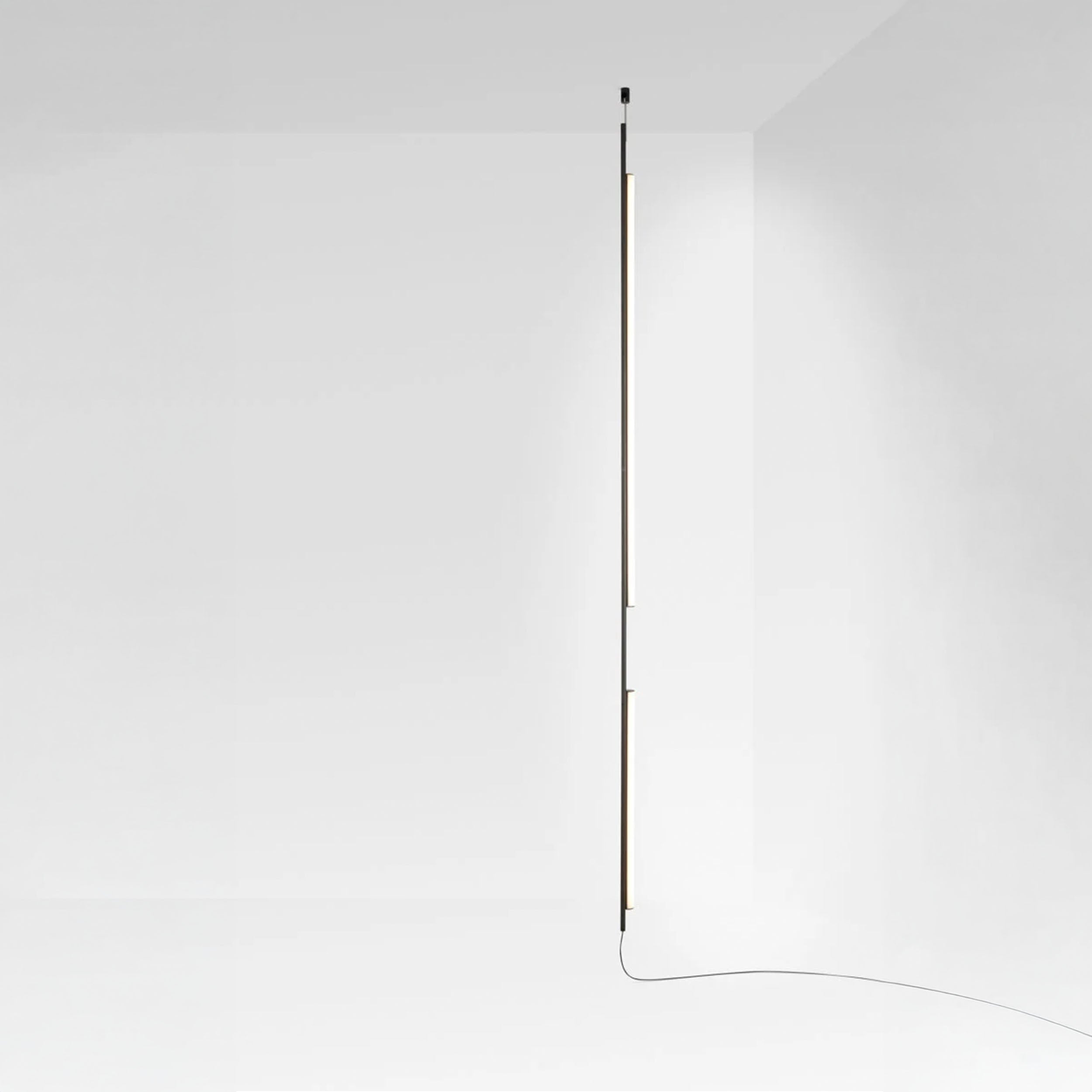 Marset Ambrosia V2 LED vertikale Hängeleuchte 