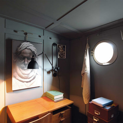 DCW éditions Lampe Gras N°210 E14 Wandleuchte mit Schalter