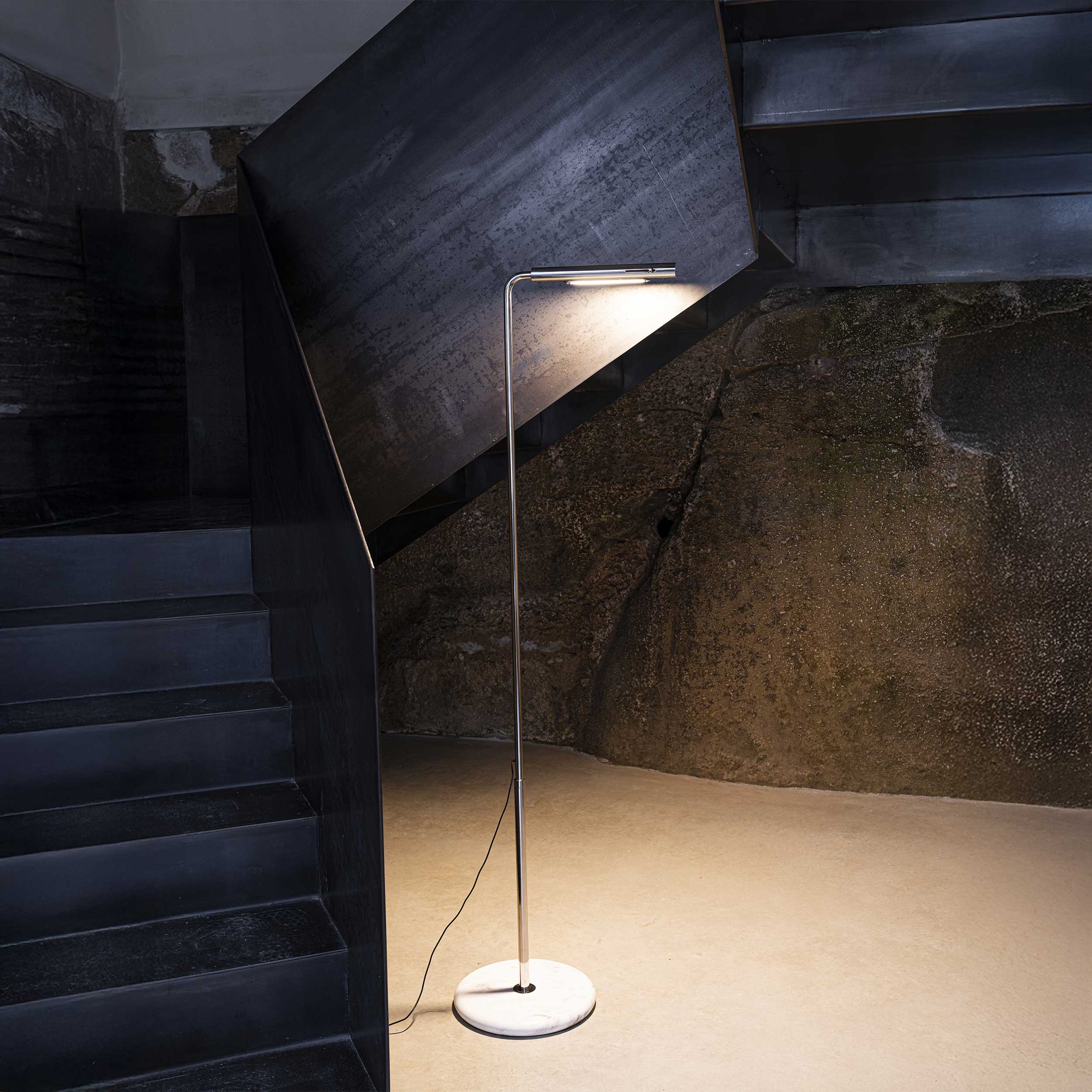 DCW éditions Mezzaluna LED 