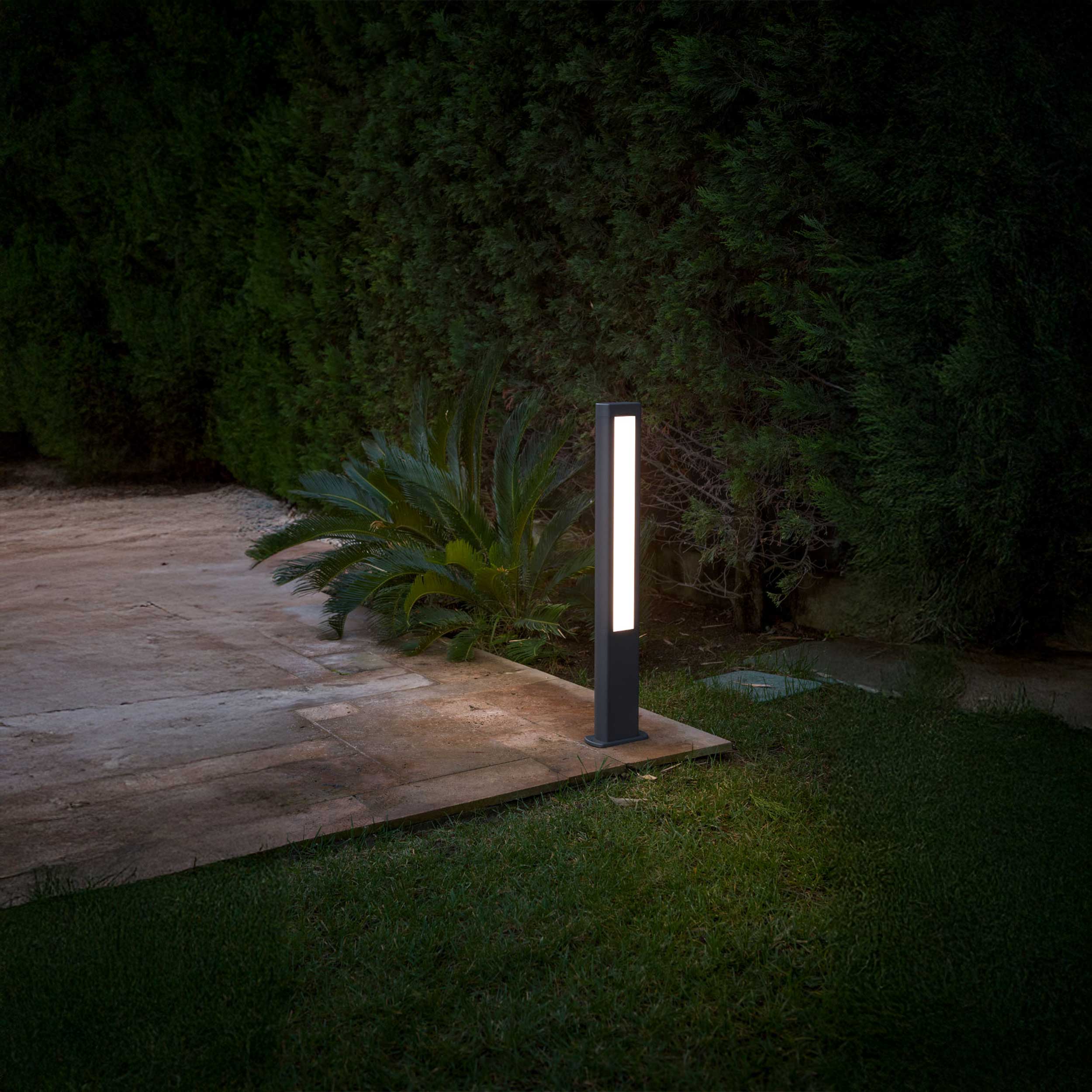 Faro Nanda LED-Säule Außenleuchte IP54