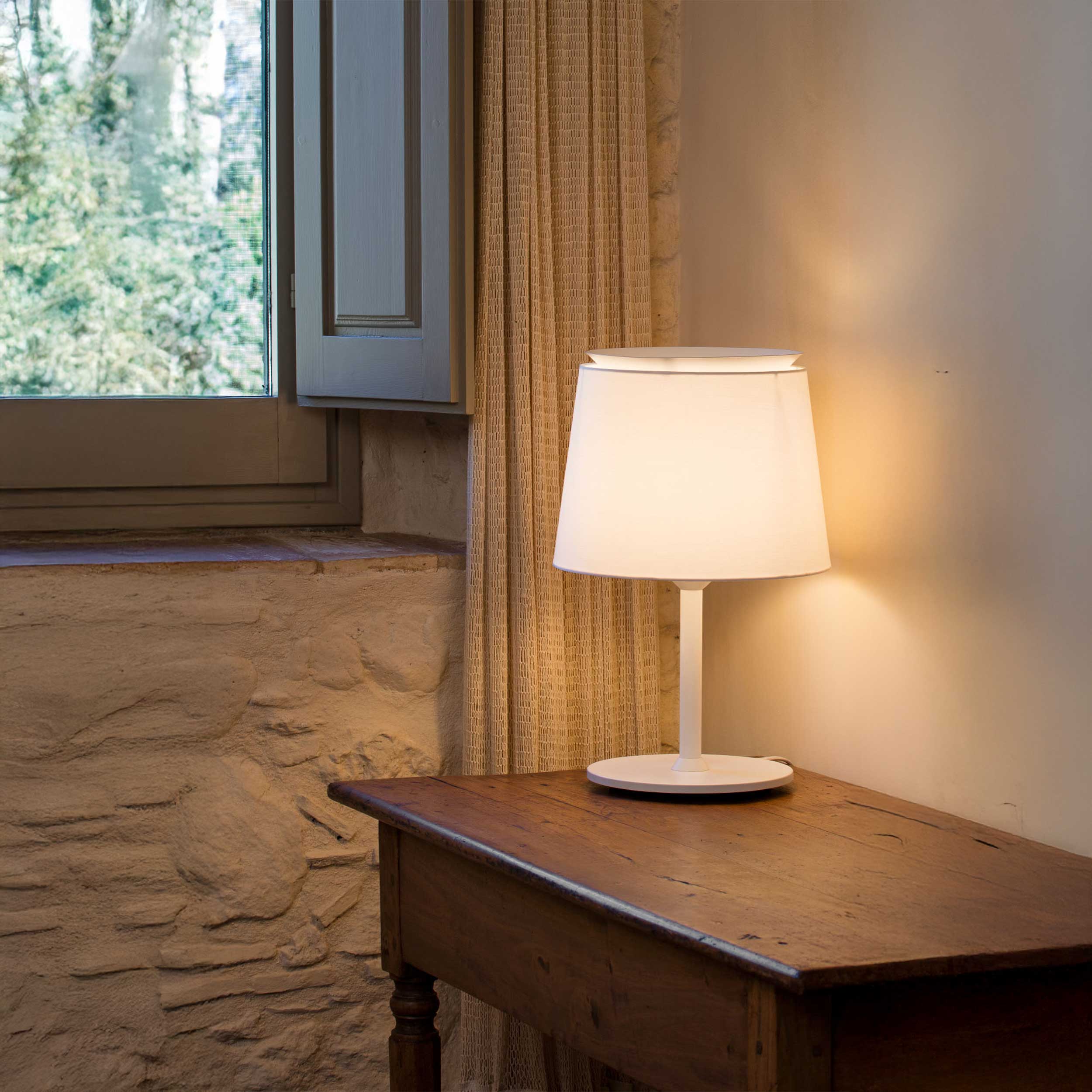 Faro Savoy E27 Tischleuchte