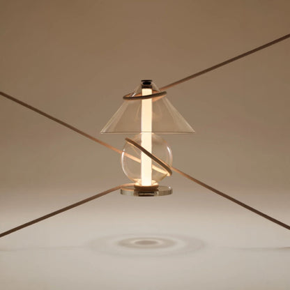 Marset Fragile LED Tischlampe 