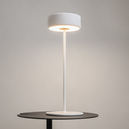 Maytoni AI Collaboration LED tragbare Tischlampe 