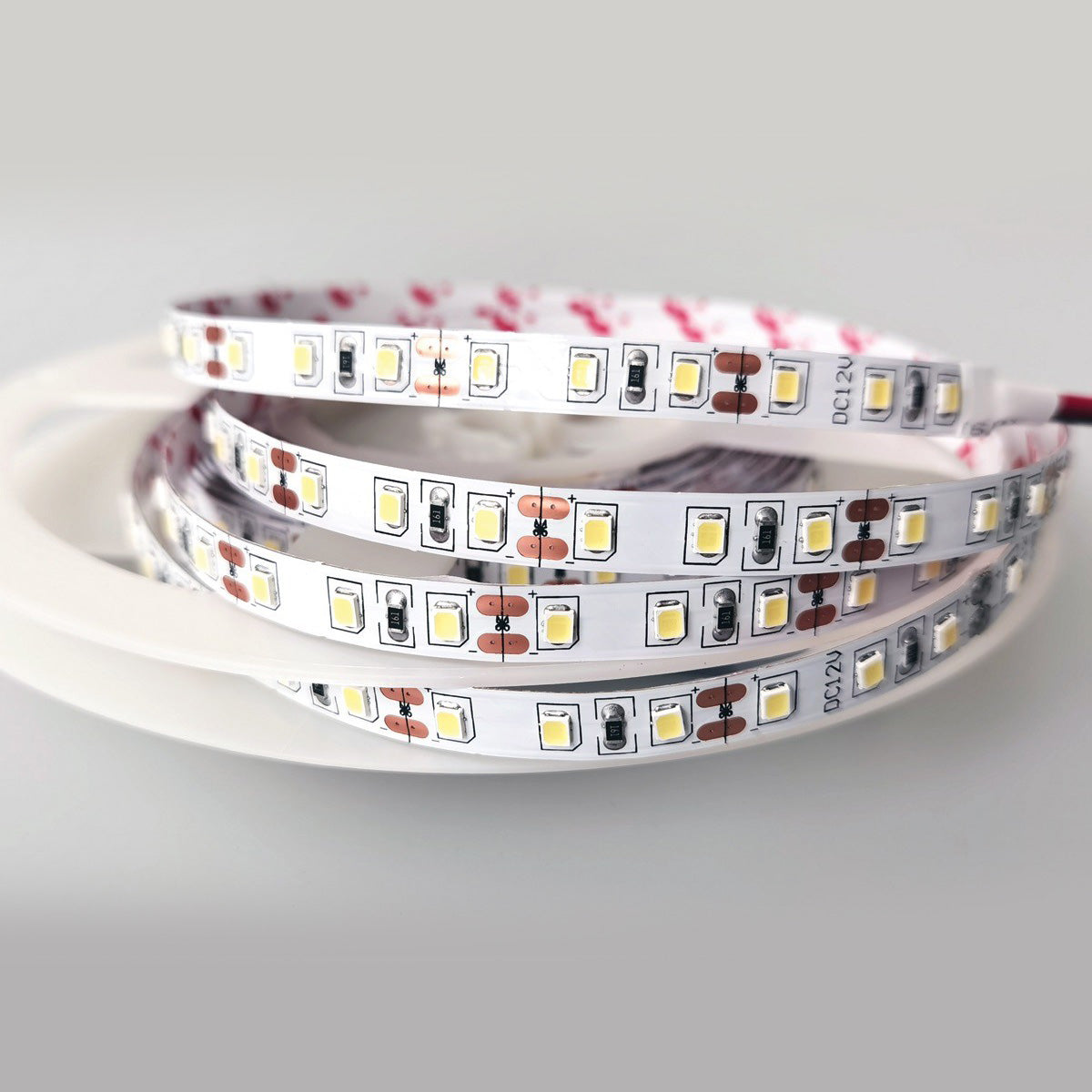 <i data-tl='D95F6D5C'>LED-Lichtband 12 V, CRI 80, IP 20, 6000 K (5 m)