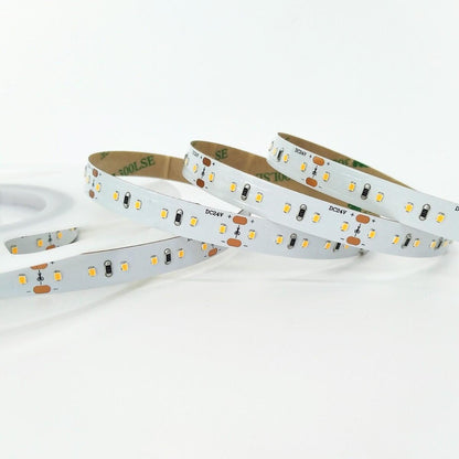 <i data-tl='DF7A349'>LED-Lichtband 24 V, CRI 90, IP 20, 2700 K (5 m)